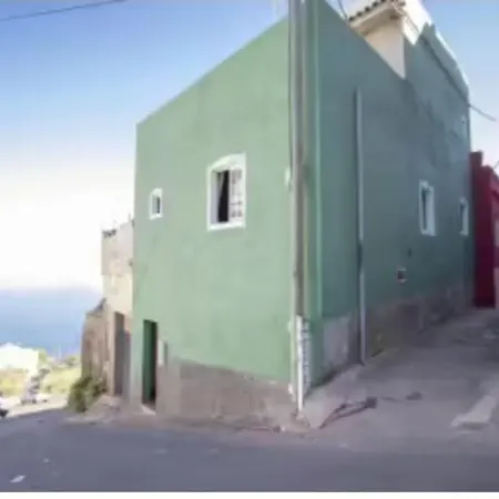 La Casita Roja بيت للعطل
